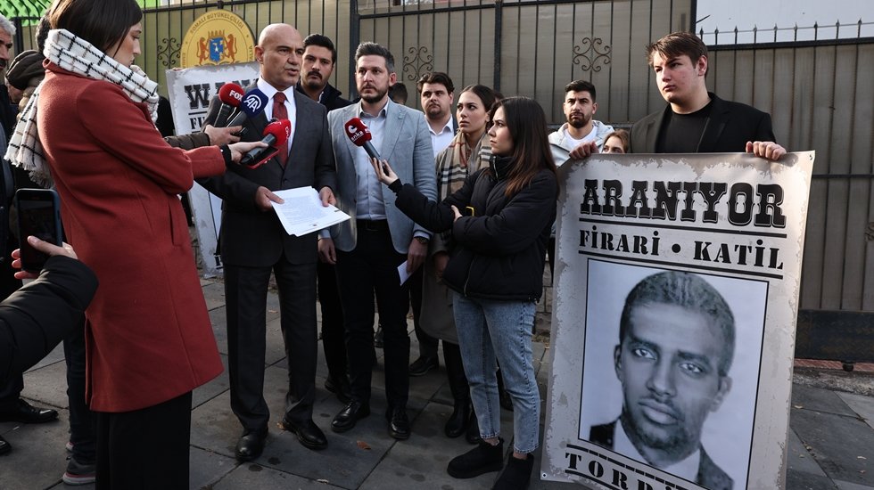 Kurye Yunus Emre'yi &ouml;d&uuml;ren Somali cumhurbaşkanının oğluna 27 bin lira ceza&hellip;