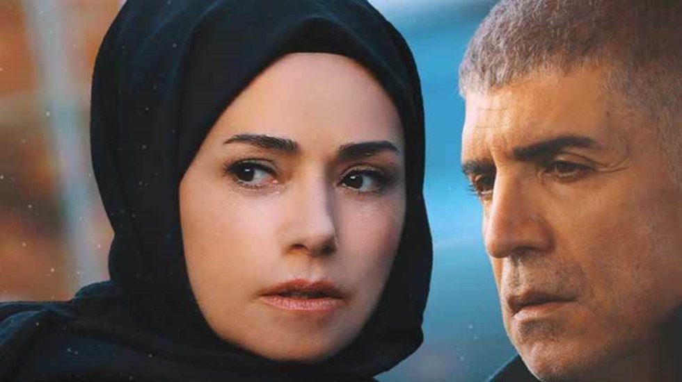 'Kızıl Goncalar'ın yönetmeninden eleştirilere yanıt…