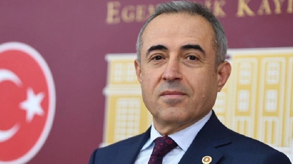 DEVA Partili Karatutlu: &lsquo;Seni bu şehirde barındırmayız&rsquo; denilen Ak&ccedil;a baskıya dayanamadı, kalp krizinden vefat etti&rdquo;