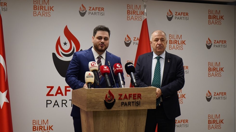 H&uuml;seyin Baş, &Uuml;mit &Ouml;zdağ buluştu: T&uuml;rkiye meselelerini birlikte değerlendireceğiz