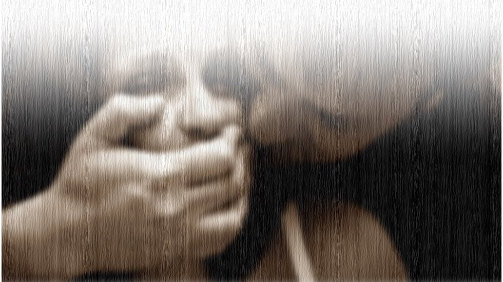 Cinsel saldırı, şantaj ve intihara y&ouml;nlendirmeye beraat...