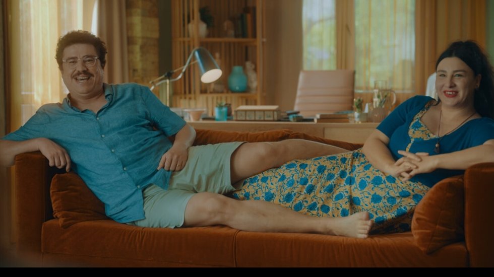 İbrahim Büyükak ve Yasemin Sakallıoğlu’nu buluşturan evlilik komedisi ‘Mutluyuz’ filminin galası gerçekleşti 