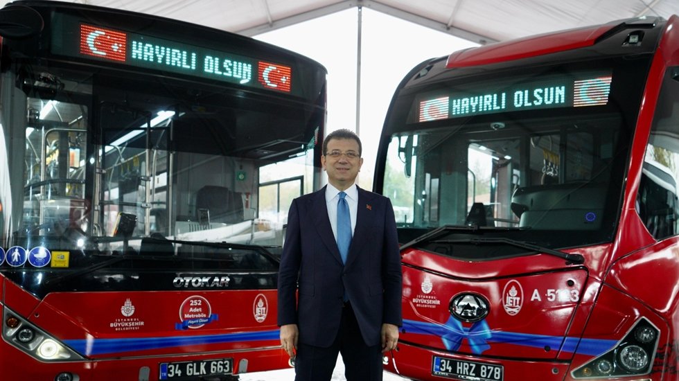 İmamoğlu: “Cumhurbaşkanı 300 otobüs için imza atmadı”