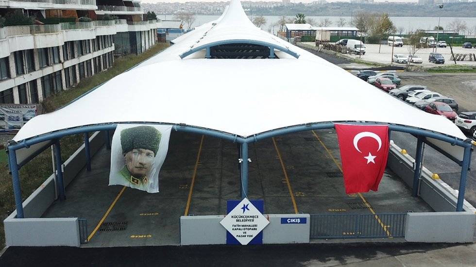 Küçükçekmece’yeçevreci pazar alanı…
