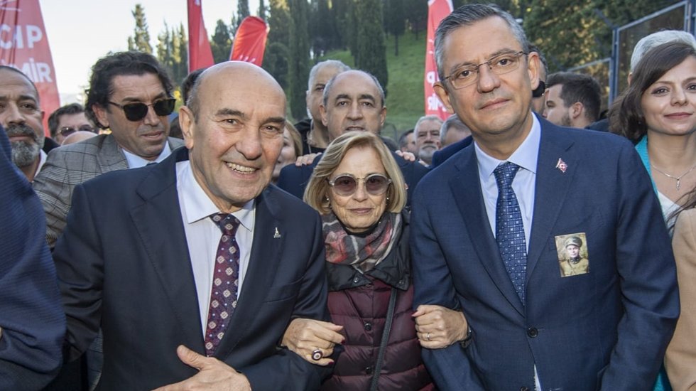 &Ouml;ğretmenleri Asuman &Uuml;nal: &ldquo;Soyer&rsquo;le de &Ouml;zel&rsquo;le de gurur duyuyorum&rdquo;