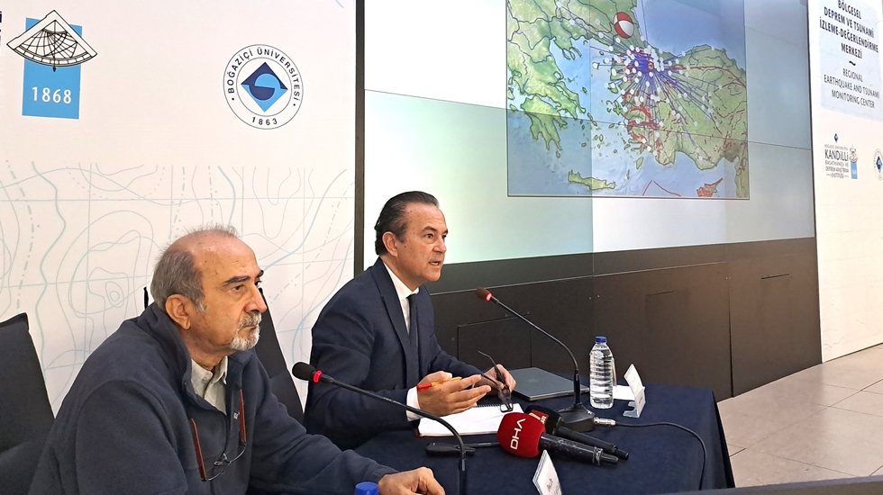 Prof. Dr. Haluk &Ouml;zener: 3 yılda Marmara B&ouml;lgesi'nde 3 bin deprem oldu...