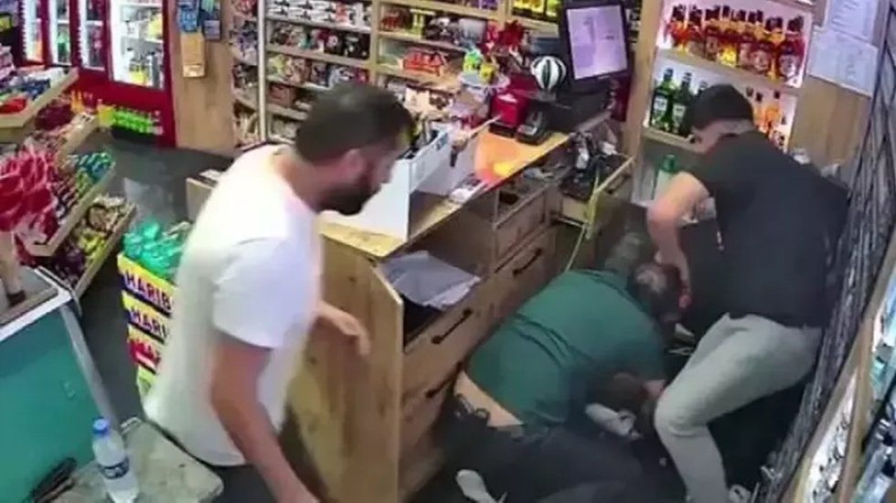 Tekel bayi saldırısı haberini yapan muhabirden şikayet&ccedil;i oldular