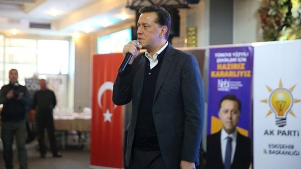 AKP'nin adayı, gazetecilere maaş vaat etti, gazeteciler kınadı!