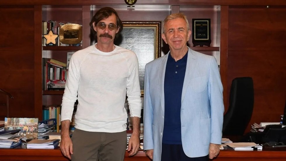 Erdal Beşik&ccedil;ioğlu'ndan anket a&ccedil;ıklaması