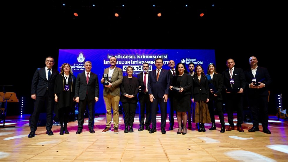&lsquo;İşsizlere iş bulmak belediyenin işi mi&rsquo; diyenlere&hellip; İBB, 170 bin kişinin bulmasına aracılık etti