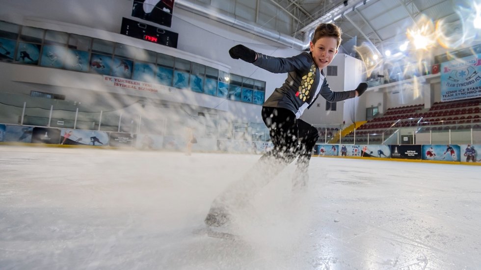 İzmir iki &ouml;nemli buz pateni organizasyonuna ev sahipliği yapacak
