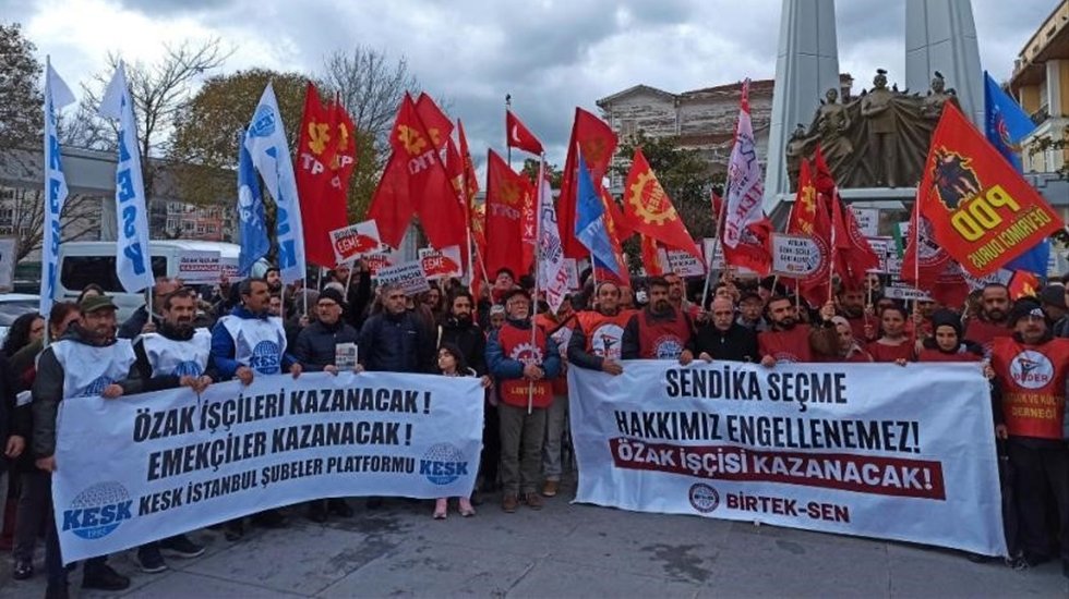 &Ouml;zak Tekstil iş&ccedil;ileri direnişlerinin 63. g&uuml;n&uuml;nde basın a&ccedil;ıklaması: 'Bir adım geri atmayacağız'