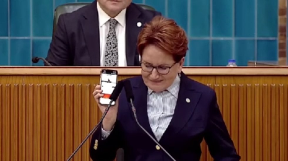 İstifacılar: &ldquo;Timsah g&ouml;zyaşları d&ouml;ken Akşener, teşkilatın y&uuml;reğinin kan ağladığını g&ouml;rm&uuml;yor&rdquo;