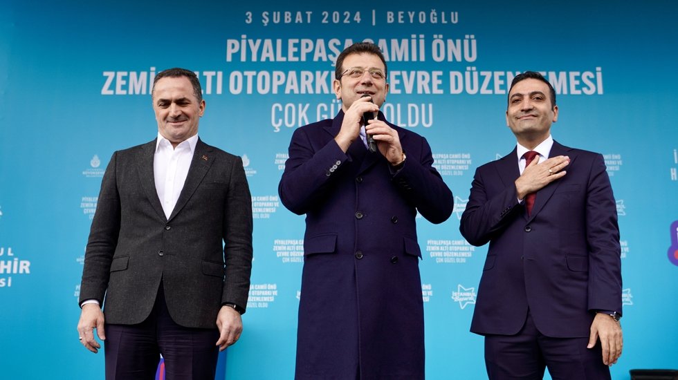Beyoğlu sakinleri 2015&rsquo;te temeli atılan, &lsquo;Piyalepaşa Otoparkı ve meydanı&rsquo;na kavuştu