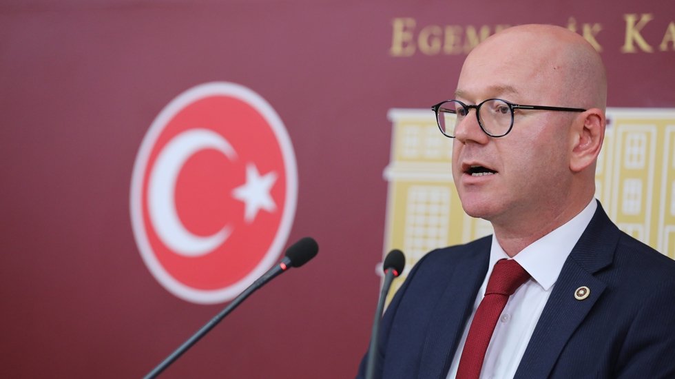CHP'li Sarı: Giderayak bu neyin ihalesidir?