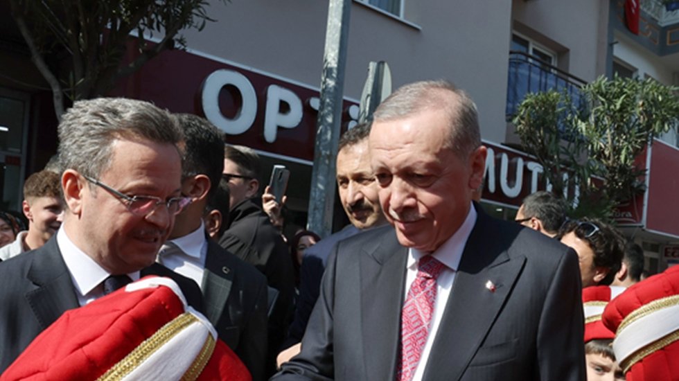 Erdoğan'dan Manisa&rsquo;da b&uuml;y&uuml;k gaf!