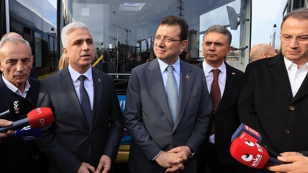 İmamoğlu: "Cumhurbaşkanının Hatay'daki sözleri analize muhtaç ifadelerdir. Vicdanen analize muhtaçtır"