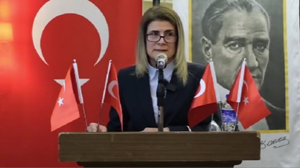 İYİ Parti'den istifa eden Balıkesir İl Başkanı &Ouml;zlem Ural: "Hepimizin oyu Ahmet Akın&rsquo;a&rdquo;"