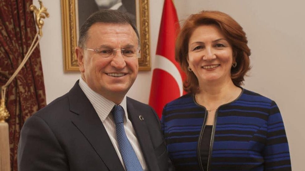 L&uuml;tf&uuml; Savaş&rsquo;ın eşinden dikkat &ccedil;eken paylaşım