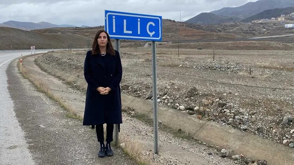 Rızvanoğlu afet b&ouml;lgesinden seslendi: &ldquo;Burası binlerce yıldır, Mezopotamya&rsquo;yı sulayan, koca bir &uuml;lkeyi besleyen topraklardı"
