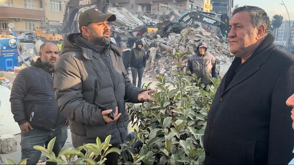 Yaralar deme&ccedil;lerle sarılmıyor. İktidar &ldquo;ben nerede yanlış yaptım&rdquo; diye d&uuml;ş&uuml;nmeli