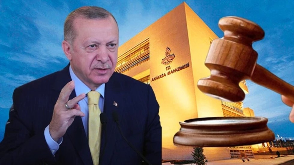AYM, Cumhurbaşkanlığı Kararnamesini CHP'nin başvurusu üzerine iptal etti.