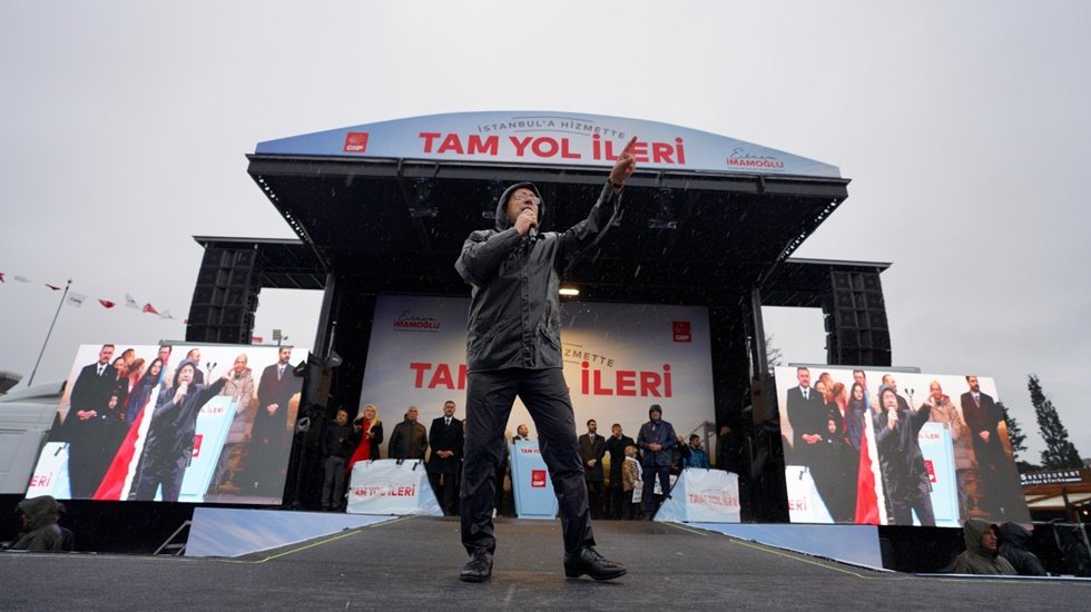 İmamoğlu Erdoğan'a meydan okudu: "İsterse Ankara'dan 17 değil, 27 bakanla gelsin"