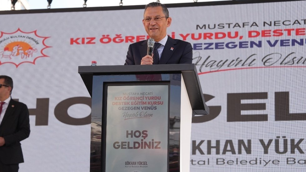 &Ouml;zg&uuml;r &Ouml;zel: "Kemal Kılı&ccedil;daroğlu&rsquo;nu minnetle anıyoruz, kendisini selamlıyoruz"&nbsp;