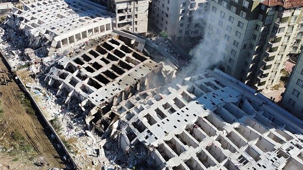 R&ouml;nesans Rezidans&rsquo;ta kaybolan yurttaşlarla ilgili hi&ccedil;bir a&ccedil;ıklama yok!