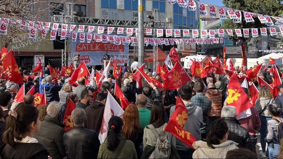 TKP patlamanın ger&ccedil;ekleştiği fabrikanın &ouml;n&uuml;nden seslendi...