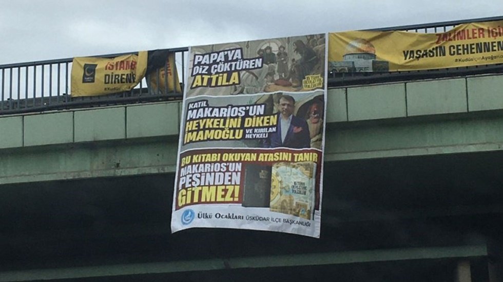 &Uuml;lk&uuml; Ocakları'ndan 'İmamoğlu'na pankartlı provokasyonu
