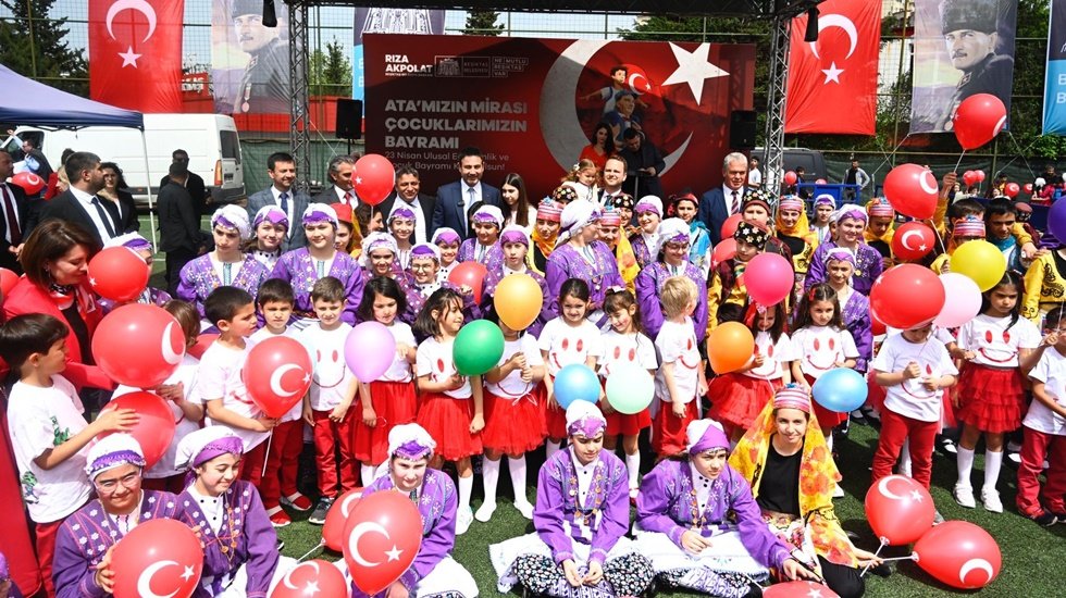 Beşiktaş’ta 23 Nisan Ulusal Egemenlik ve Çocuk Bayramı coşkusu...