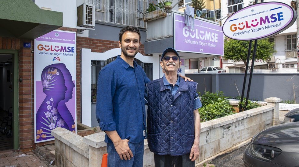 B&uuml;y&uuml;kşehir&rsquo;in &lsquo;G&uuml;l&uuml;mse Alzheimer Yaşam Merkezi&rsquo;nin kayıtları başladı