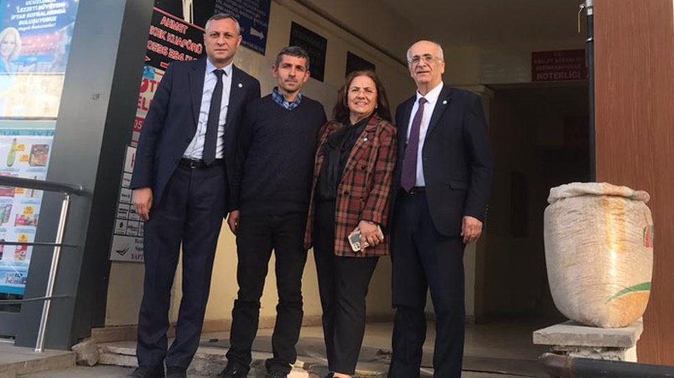 Se&ccedil;imi kazanan Başkanın evine silahlı saldırı!