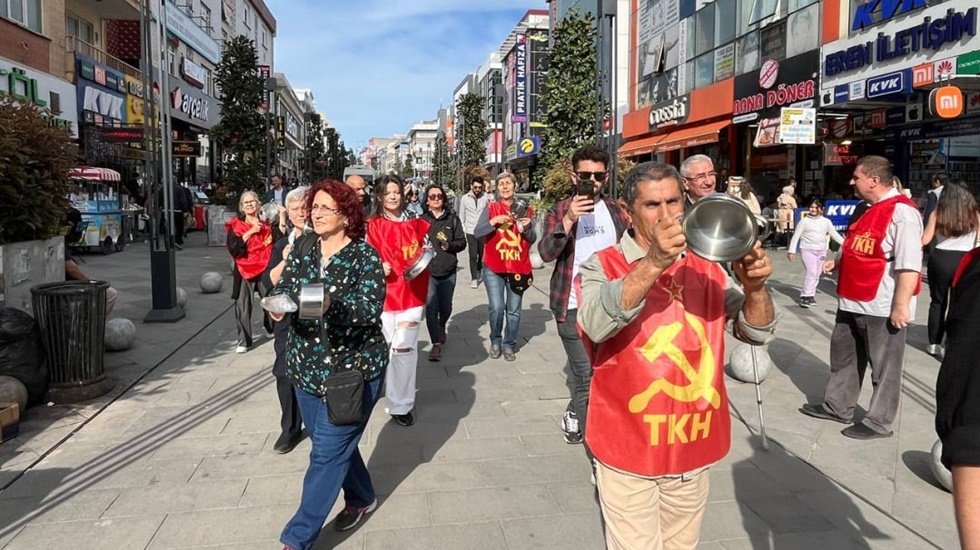 TKH'den tencere tavalı eylem ve 1 Mayıs'a &ccedil;ağrı...