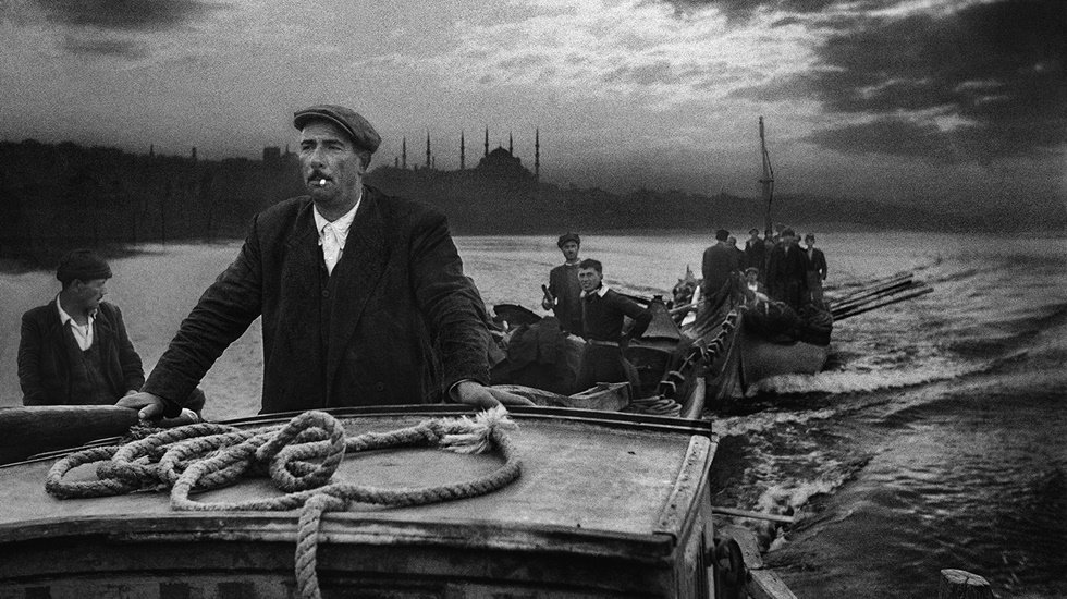 Ara Güler Müzesi’nin yeni sergisi “Kumkapı Balıkçıları” 8 Mayıs’ta ziyarete açılıyor