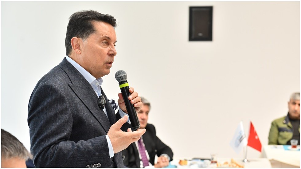 Başkan &Ouml;zer: Esenyurt&rsquo;u yeniden inşa edeceğiz