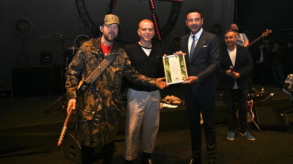 Beşiktaş Gen&ccedil;lik Festivali Konserleri&rsquo;nde &uuml;nl&uuml; isimler sahne aldı