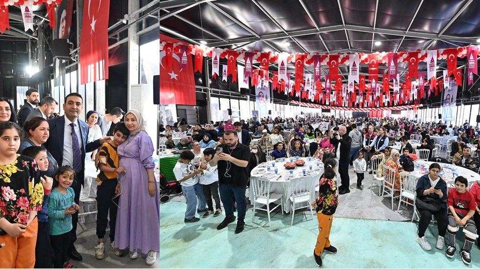 Beyoğlu’nda engelli bireyler birbirinden renkli etkinlerle doyasıya eğlendi.