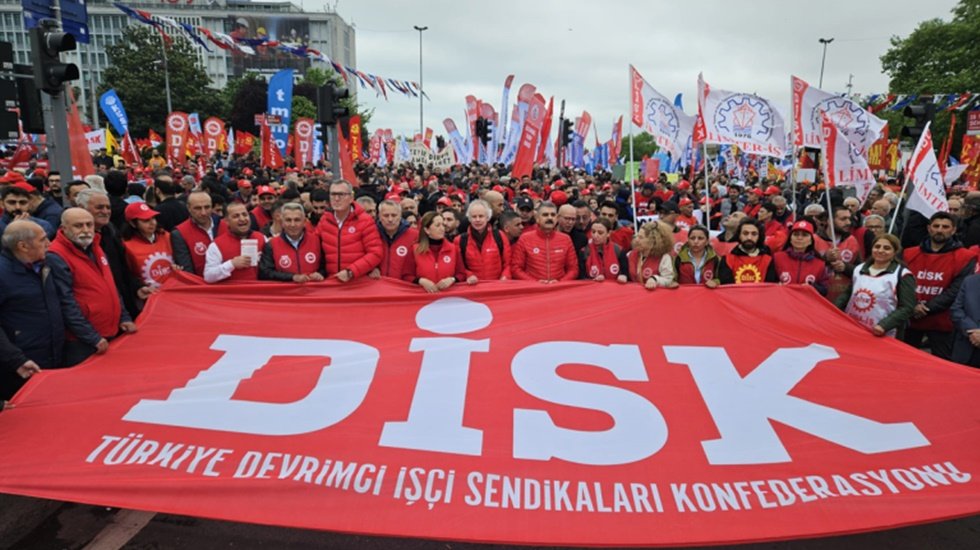 DİSK, KESK, TMMOB ve TTB'nin 1 Mayıs adresi Kadıköy...