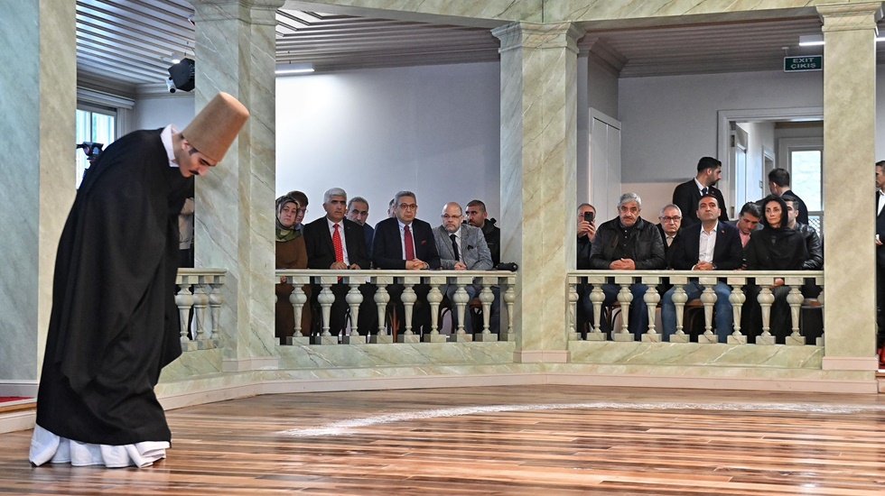 Tarihi Kasımpaşa Mevlevihanesi yeniden hizmete açıldı