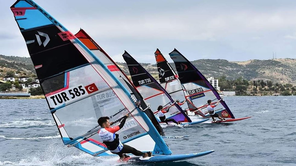 Türkiye Windsurf Ligi’nin ilk etabı tamamlandı