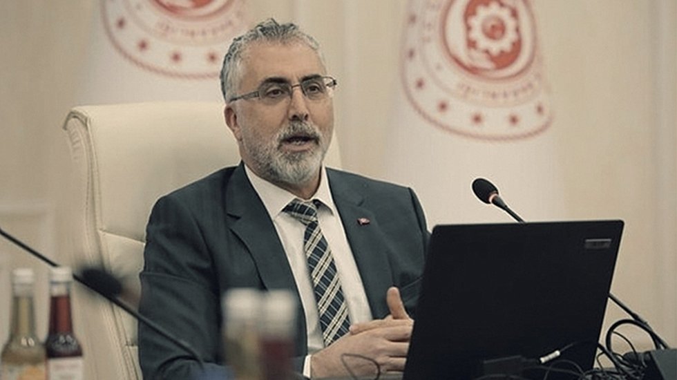 CHP'den Bakan Işıkhan’a can alıcı soru: “Çalışma Bakanlığı’nın en mahrem bilgilerine nasıl ulaşabiliyorlar?”