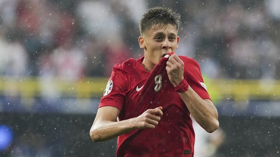 Türkiye'nin gururu Real Madrid'in şansı Arda Güler'den bir rekor daha...