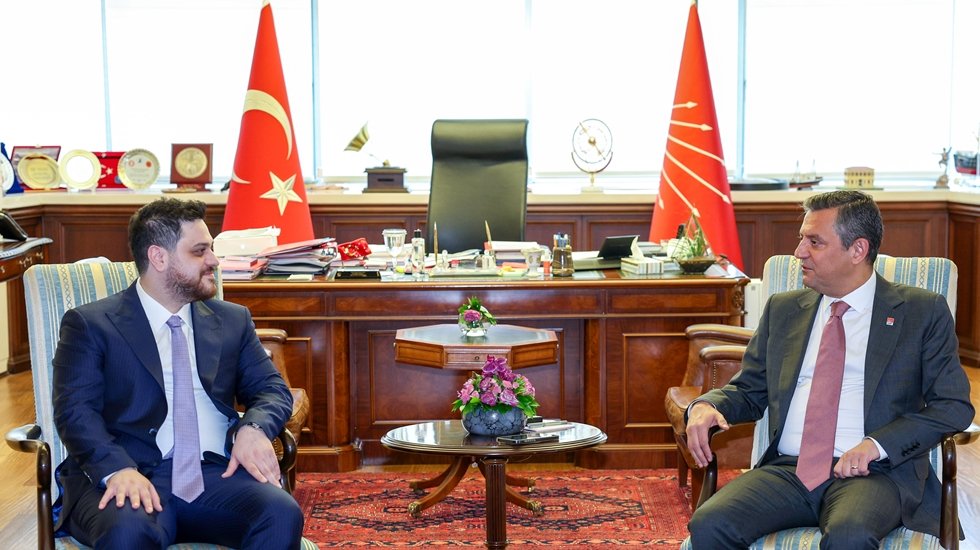 &Ouml;zg&uuml;r &Ouml;zel, BTP Genel Başkanı H&uuml;seyin Baş ile bir araya geldi