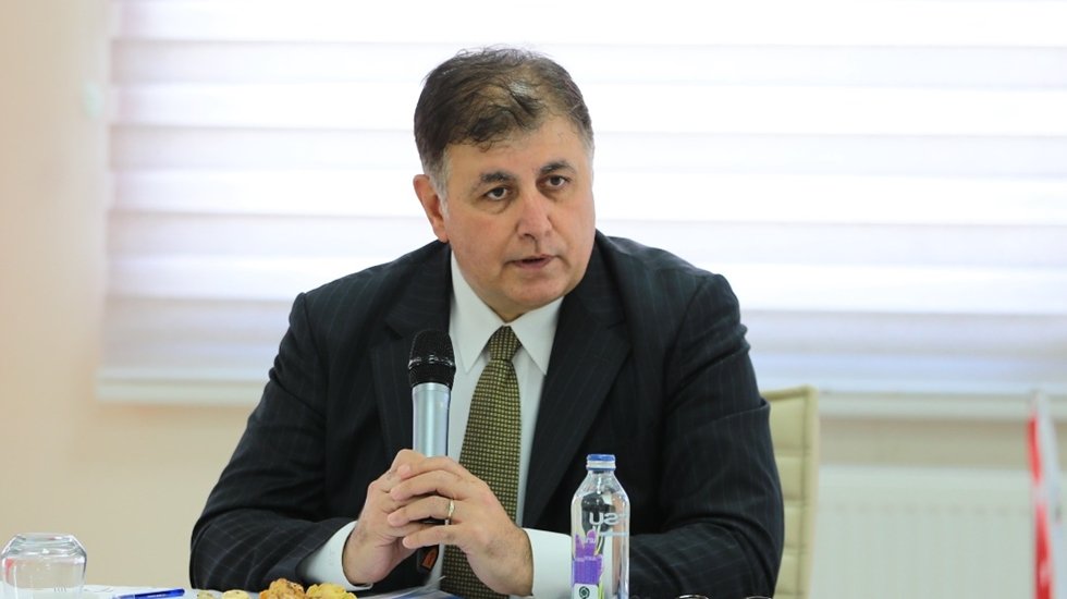 Cemil Tugay: &ldquo;Halk sağlığı alanında T&uuml;rkiye&rsquo;ye ışık tutacağız&rdquo;