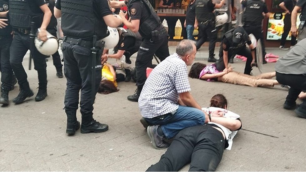 Suru&ccedil; anmasına &ccedil;ok sayıda g&ouml;zaltı var!