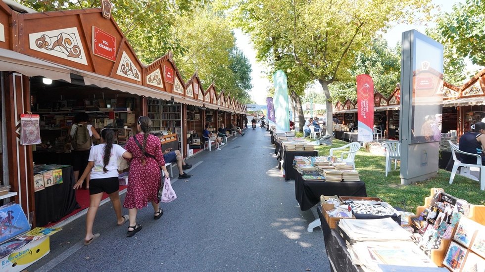 11. Beylikdüzü Sahaf Festivali İle Başladı