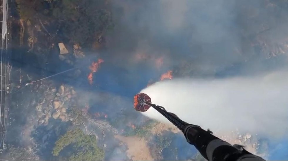 Bergama yangınına havadan m&uuml;dahale...