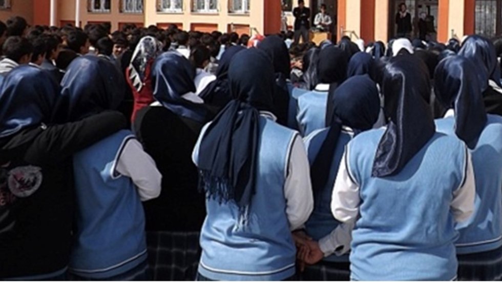 Eğitim-İş: "Uluslararası İmam Hatip Liseleri, T&uuml;rkiye'nin halifelik' hayalini canlandırma hedefi..."